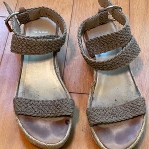 Stuart Weitzman espadrilles 10